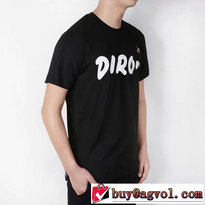 大人カジュアル夏ファッション2019 ディオール DIOR キレイめ感が強い 2色可選 抜け感スゴイ 半袖Tシャツ