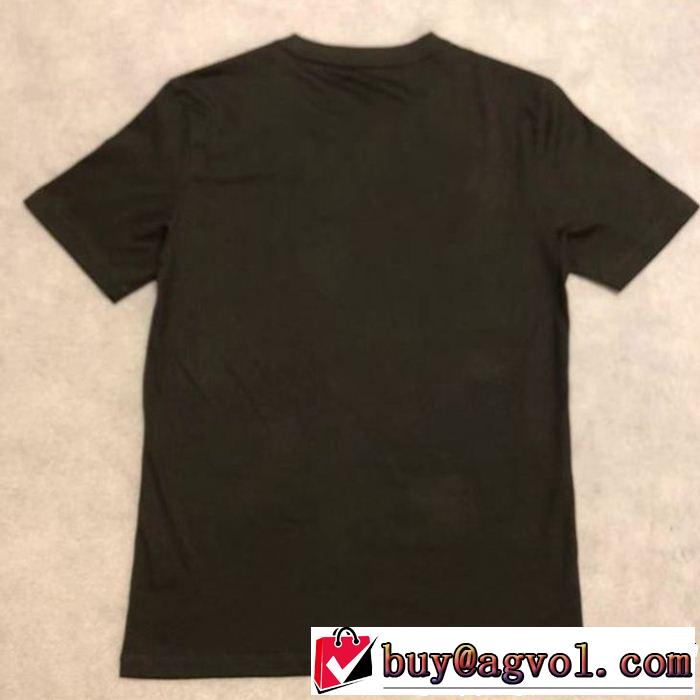 2019夏色っぽさ FENDI フェンディ半袖Tシャツ 夏らしい品格が漂う 新しい斬新なスタイル