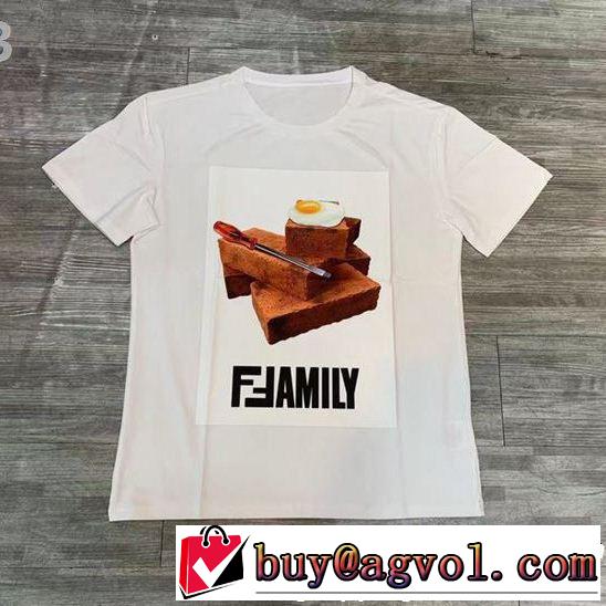 2色可選 半袖Tシャツ リラックススタイルが実現 ドレスアップ効果も抜群 FENDI フェンディ