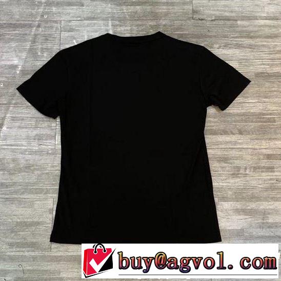 2色可選 半袖Tシャツ リラックススタイルが実現 ドレスアップ効果も抜群 FENDI フェンディ