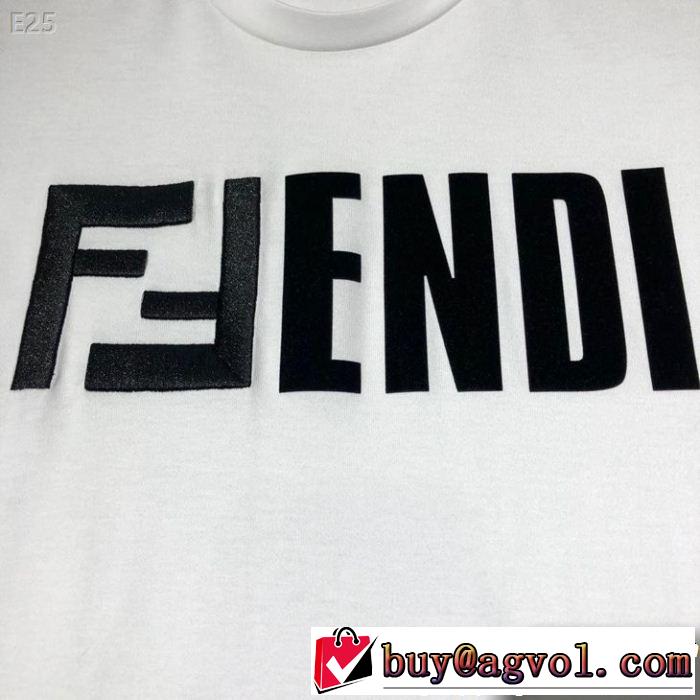 優しげ人気アイテム FENDI フェンディ半袖Tシャツ きれいめ派に上質 大人っぽく着こなせる