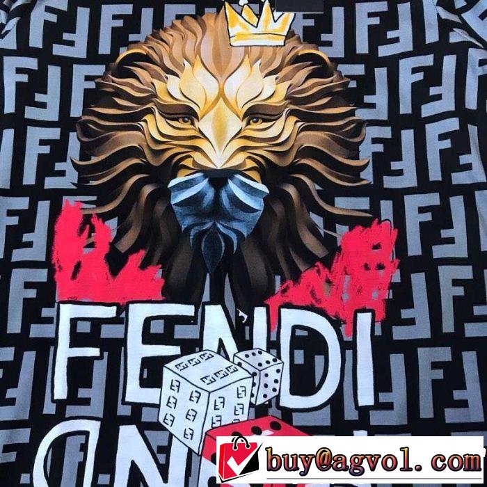 半袖Tシャツ 2色可選 FENDI フェンディ 2019夏色っぽさ 品のよさを感じさ 風通しのよい
