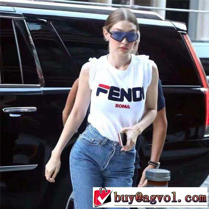 定番のスタイル春夏限定 2019春夏も引き続きトレンド FENDI フェンディ半袖Tシャツ 2色可選