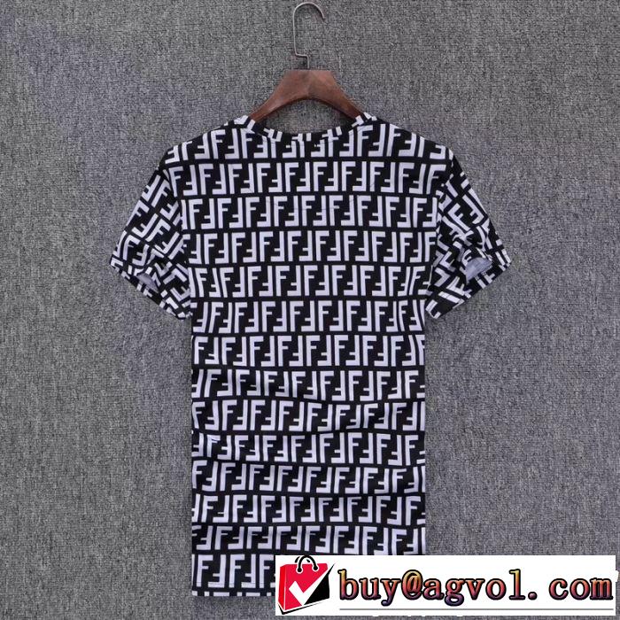 2019年の春夏に着たい 夏の大人カジュアルスタイル 大人っぽく仕上げ  FENDI フェンディ 半袖Tシャツ 3色可選