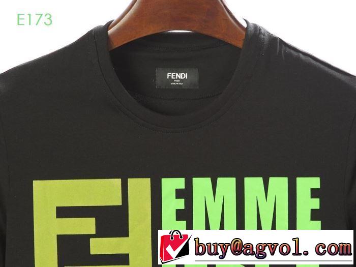 2019春夏トレンドアイテム 半袖Tシャツ 主張性もカジュアルさ フェンディ FENDI 2色可選 夏っぽさ新作アイテム