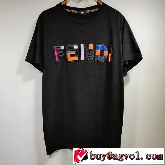 夏らしい季節感 半袖Tシャツ フェンディ FENDI 2019年の夏のマストぐっと鮮度がアップ  2色可選