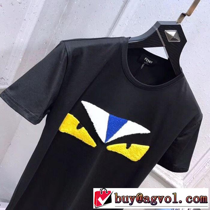 爽やかすぎない大人の印象に 2色可選 半袖Tシャツ 2019春夏の大注目トレンド フェンディ FENDI 大胆なデザイン