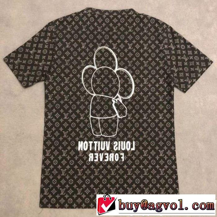 Tシャツ/ティーシャツ シンプルながら切れ味のいい ルイ ヴィトン LOUIS VUITTON 夏らしい品格が漂う