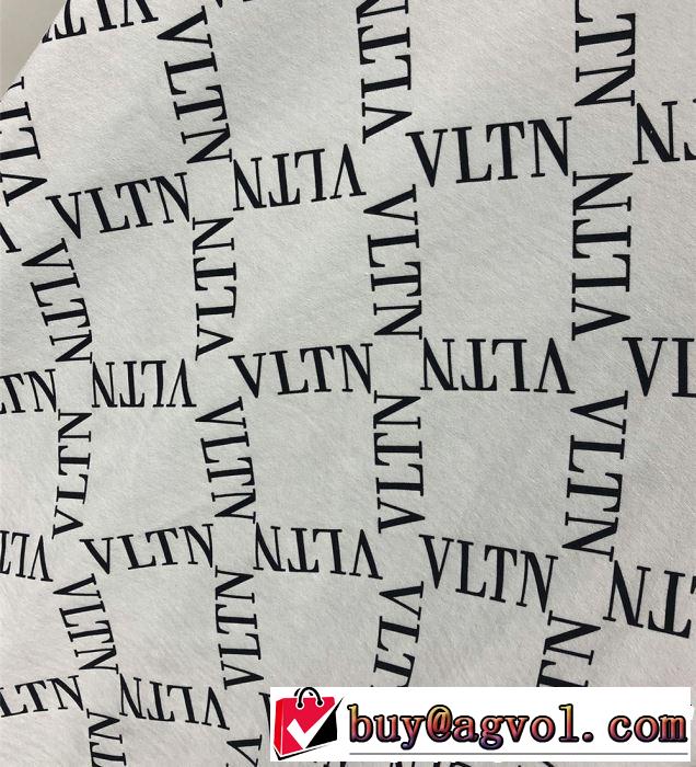 2色可選 2019春夏は人気定番 おすすめな大人のトレンド ヴァレンティノ VALENTINO Tシャツ/ティーシャツ