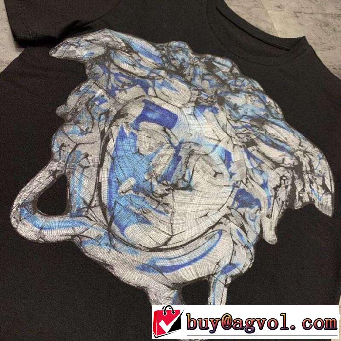 VERSACE ヴェルサーチ 半袖Tシャツ 2色可選 素敵なスタイルで夏の定番 品のよさを感じさ