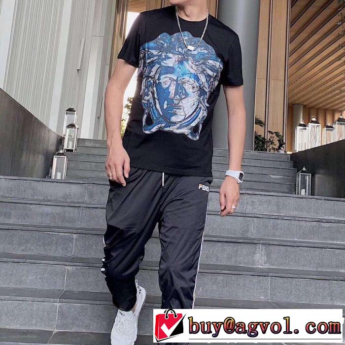 VERSACE ヴェルサーチ 半袖Tシャツ 2色可選 素敵なスタイルで夏の定番 品のよさを感じさ