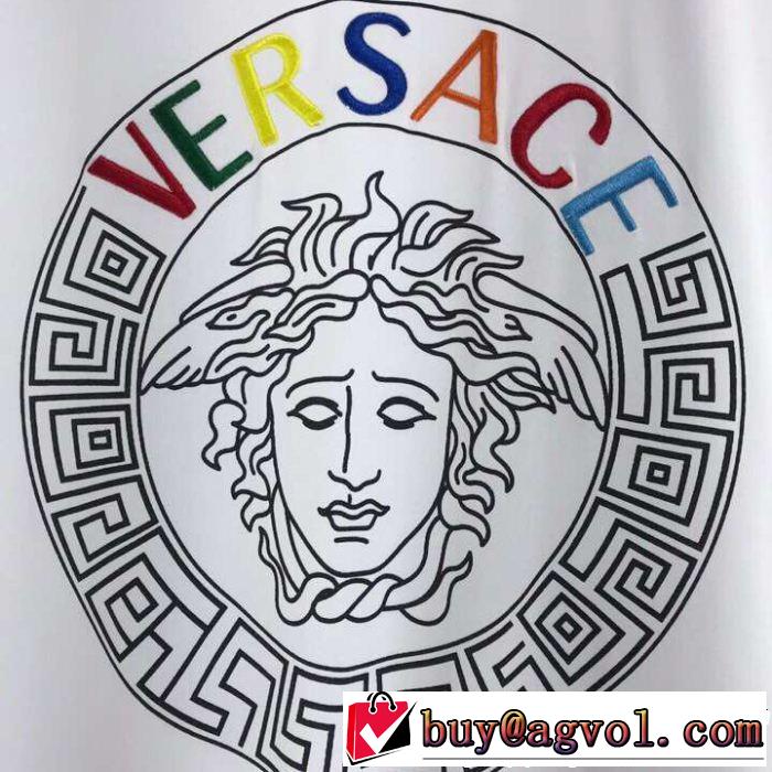 抜け感のある夏着物 大人のカジュアルスタイル VERSACE ヴェルサーチ 半袖Tシャツ 2色可選