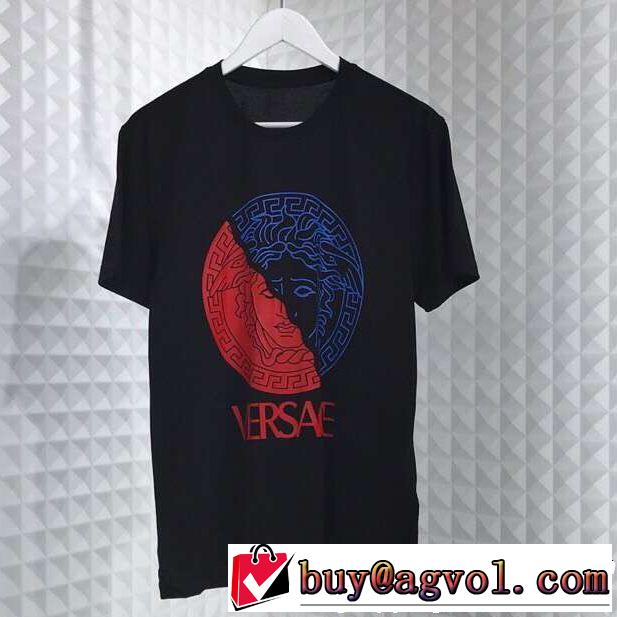 爽やかさ VERSACE ヴェルサーチ 半袖Tシャツ 2色可選 る春夏おすすめの人気商品