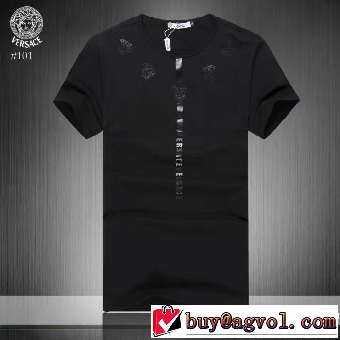 夏の大人カジュアルスタイル ヴェルサーチVERSACE Tシャツ/ティーシャツ大人っぽく着こなせる  2色可選