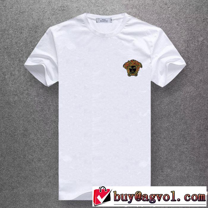 一気にトレンド感満載な着こなし ヴェルサーチ2019年最新ファッション VERSACE Tシャツ/ティーシャツ 多色可選