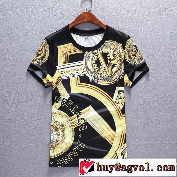最新商品即完売必至 半袖 上下セット送料込み 希少品 VERSACE ヴェルサーチ格安SALE