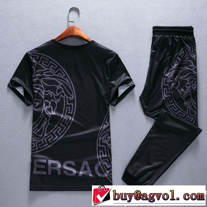 最新☆大人気☆話題沸騰 半袖 上下セット2019限定 男性に人気 VERSACE ヴェルサーチ定番が欲しい方