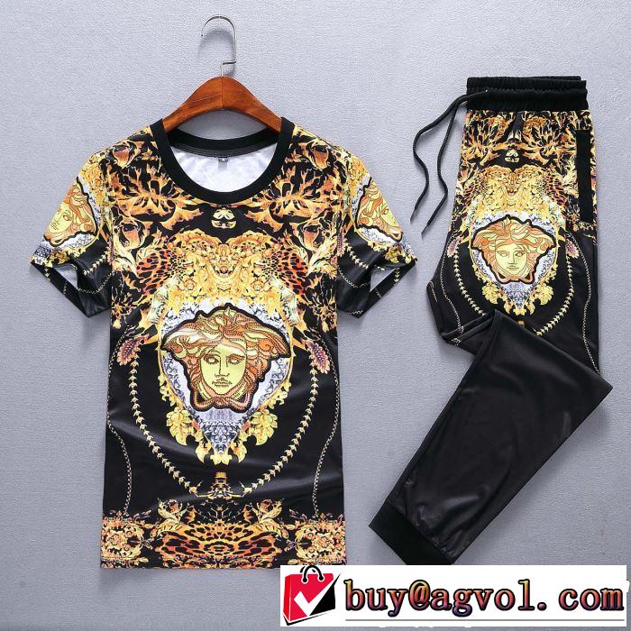  今シーズン注目のデザイン VERSACE ヴェルサーチ半袖 上下セット2019SSのトレンド商品