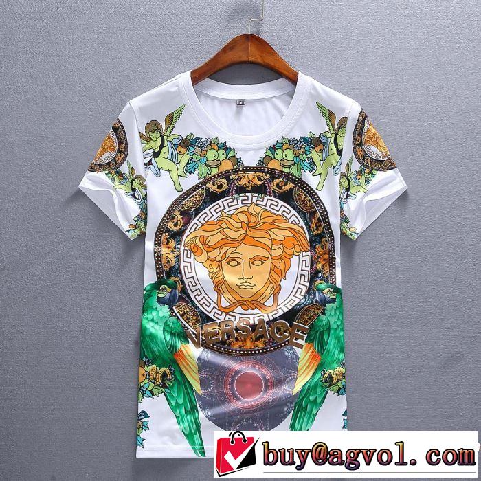 大人の色味 VERSACE ヴェルサーチ2019春夏の大注目トレンド 半袖 上下セット 2色可選