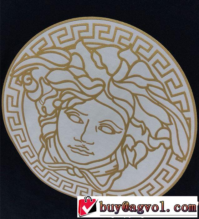 2色可選 半袖Tシャツ 春夏の流行り2019新品 今期のトレンド定番アイテム VERSACE ヴェルサーチ