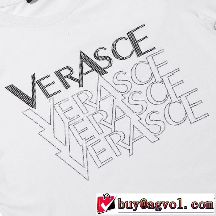 VERSACE ヴェルサーチ 半袖Tシャツ 2色可選 リラックススタイルが実現 2019年の春夏に着たい