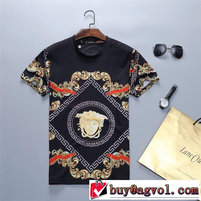 半袖Tシャツ 人気夏ファションおすすめ 2019春夏人気トレンドアイテム VERSACE ヴェルサーチ
