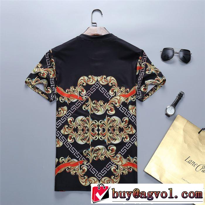 半袖Tシャツ 人気夏ファションおすすめ 2019春夏人気トレンドアイテム VERSACE ヴェルサーチ