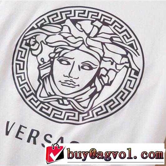 VERSACE ヴェルサーチ 半袖Tシャツ 2色可選 まずは定番！人気アイテム 2019春夏も引き続き人気セール