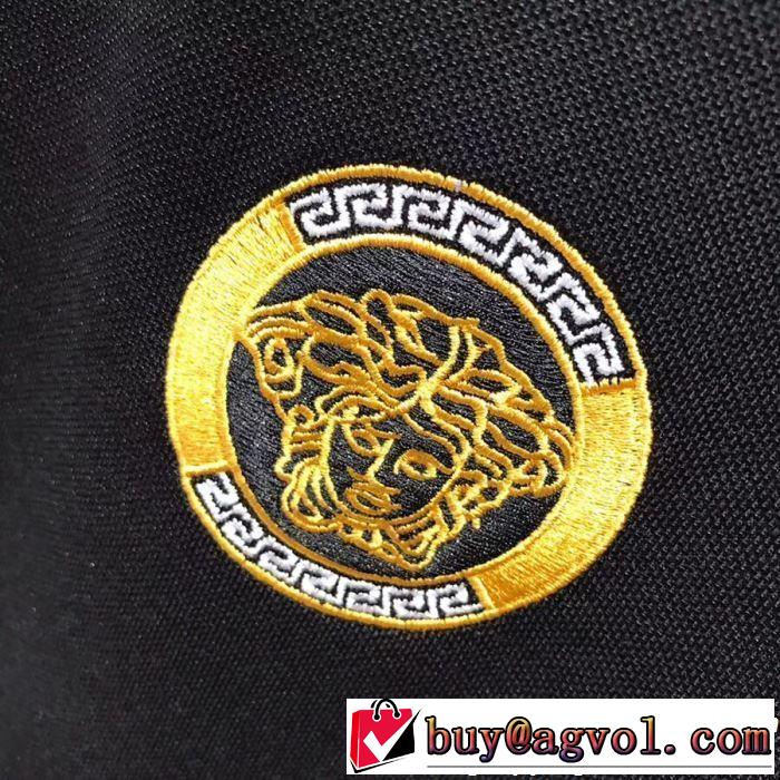 VERSACE ヴェルサーチ 半袖Tシャツ 3色可選 2019春夏は人気定番 魅力的なカラー使い 上品な涼やかさある印象に
