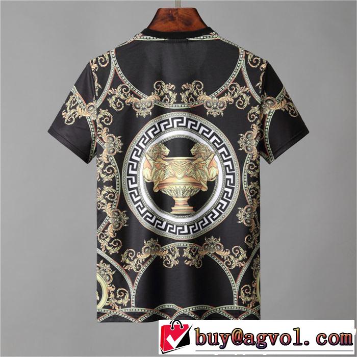 夏に良く似合うちょっと新品 2019春夏人気トレンドアイテム VERSACE ヴェルサーチ 半袖Tシャツ 2色可選