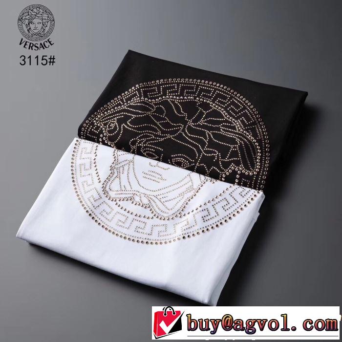 春夏らしい華やか 半袖Tシャツ  VERSACE ヴェルサーチ 2色可選 【2019春夏】最新コレクション