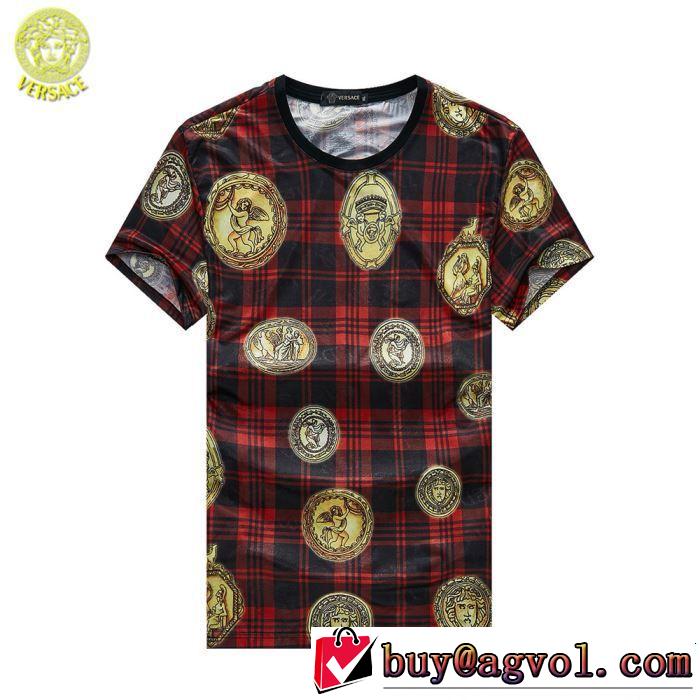 さわやか夏スタイル新品 半袖Tシャツ VERSACE ヴェルサーチ おしゃれな夏ファッション2019