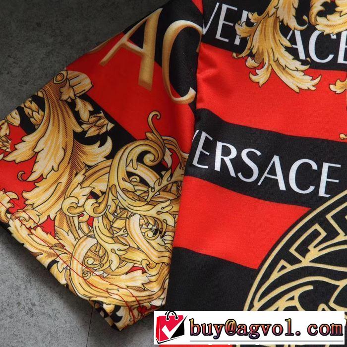 3色可選 半袖Tシャツ 2019春夏トレンドアイテム 今期のトレンド定番アイテム VERSACE ヴェルサーチ