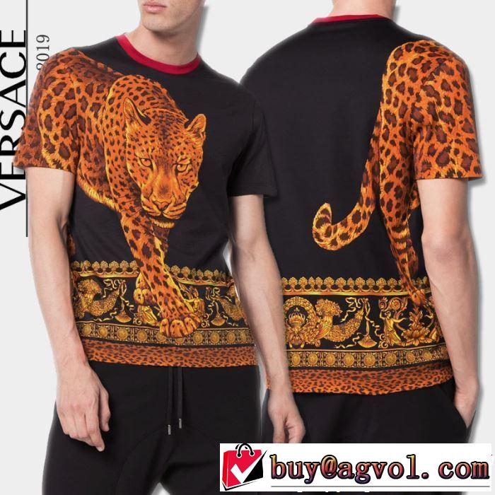注目度が高まり最新コレクション 2019春夏も引き続き人気セール VERSACE ヴェルサーチ 半袖Tシャツ