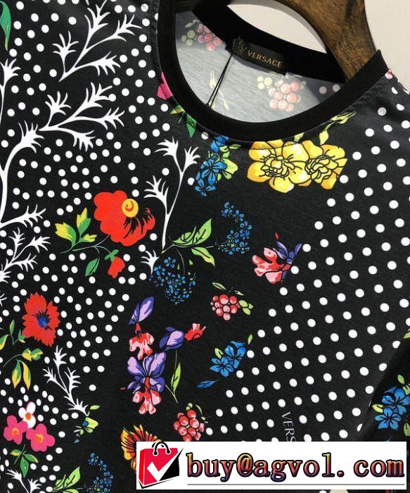 2019年最新ファッション ヴェルサーチVERSACE 必見素敵お上品 Tシャツ/半袖 春夏トレンド