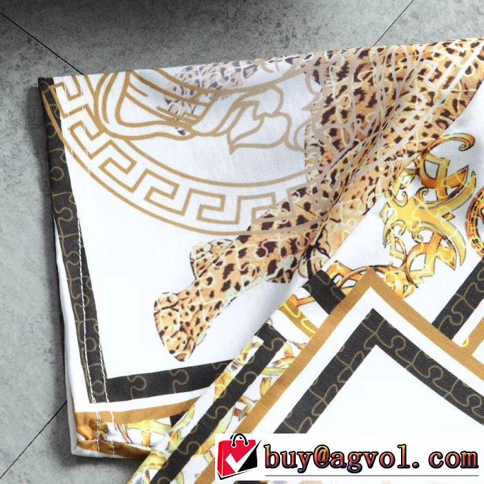 2019SSのトレンド商品 ヴェルサーチ夏キレ味をプラス VERSACE 3色可選 Tシャツ/半袖