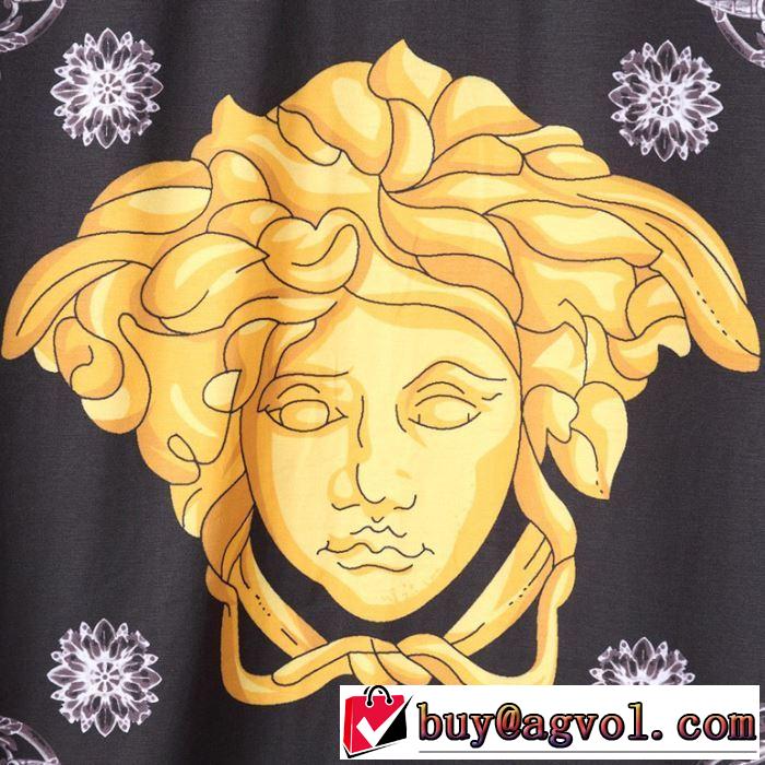 人気モデル愛用 ヴェルサーチ VERSACE 2019年最新ファッション Tシャツ/半袖 ギフトＯＫ