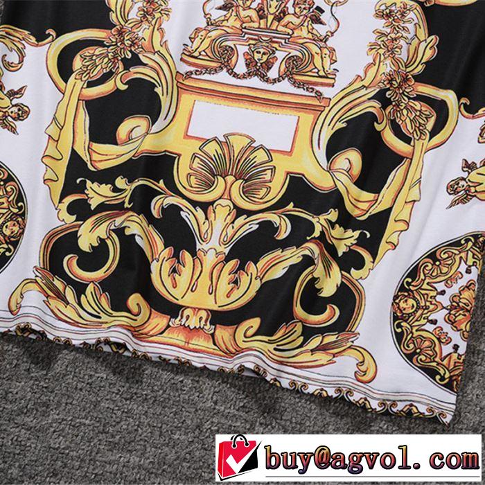 【2019年】夏のファッション  Tシャツ/半袖 ヴェルサーチ VERSACE 期間限定価格  入手超困難
