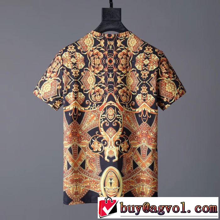 大人っぽく着こなし ヴェルサーチ 2019春夏のトレンド新商品 VERSACE  Tシャツ/半袖