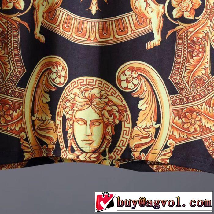 大人っぽく着こなし ヴェルサーチ 2019春夏のトレンド新商品 VERSACE  Tシャツ/半袖