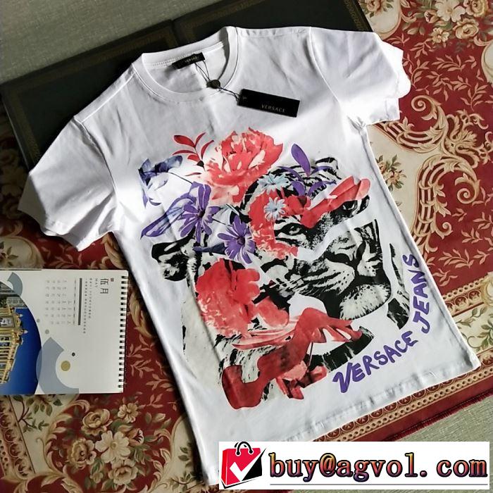 大人っぽいファション感 ヴェルサーチ 2019夏ファション新品 VERSACE  Tシャツ/半袖 韓国の人気