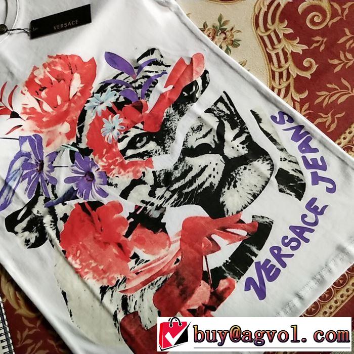 大人っぽいファション感 ヴェルサーチ 2019夏ファション新品 VERSACE  Tシャツ/半袖 韓国の人気