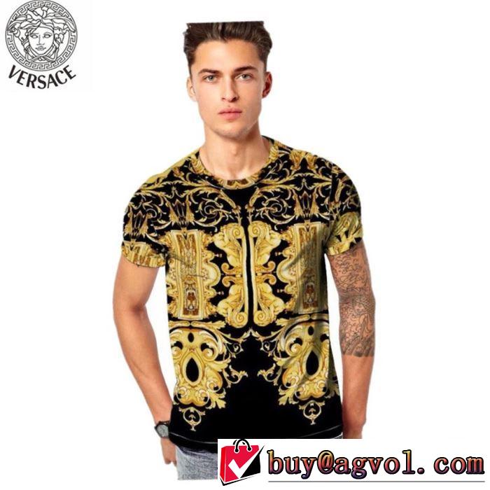 Tシャツ/半袖  ヴェルサーチ人気モデル愛用 2019年夏の一押しファッションアイテム VERSACE