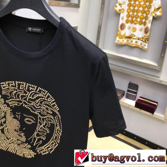 毎年トレンドアイテムが出る  Tシャツ/半袖  2019SS  ヴェルサーチこの夏絶対欲しい  VERSACE