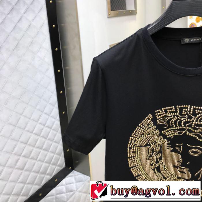 毎年トレンドアイテムが出る  Tシャツ/半袖  2019SS  ヴェルサーチこの夏絶対欲しい  VERSACE