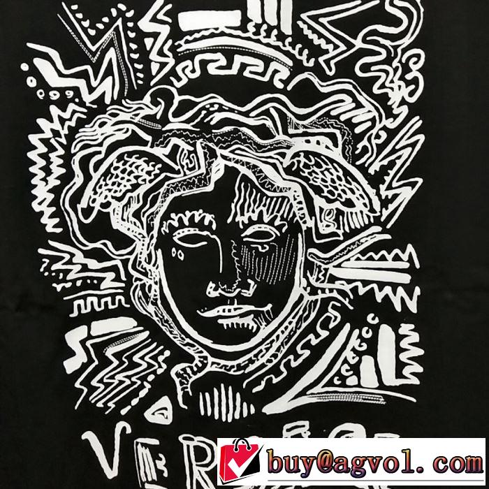 都市独特のトレンドアイテム VERSACE Tシャツ/半袖  ヴェルサーチ2019春夏人気トレンドアイテム