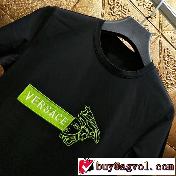 Tシャツ/半袖 2色可選 2019限定 男性に人気ヴェルサーチ 今年は大きめの新作がトレンド VERSACE