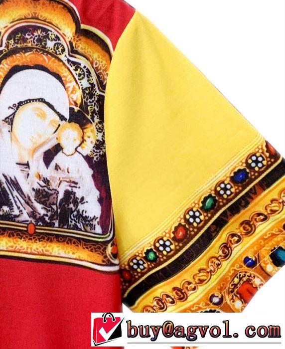 人気上昇中 ヴェルサーチ2019限定 男性に人気 VERSACE Tシャツ/半袖  海外セレブは大人気
