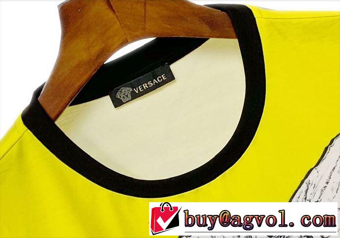 お洒落スタイル VERSACE Tシャツ/半袖  人気商品 2019春夏の大注目トレンド ヴェルサーチ