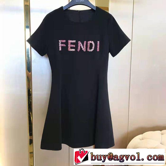2色可選 2019年の夏のマスト 今年の正解大人気新作 フェンディ FENDI ワンピース